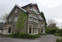 Willow House, Newport